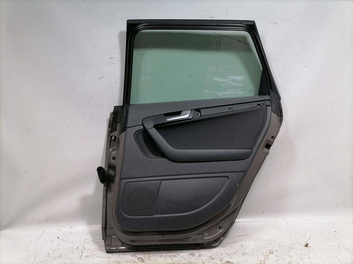 Audi A3 8P original T&uuml;r hinten rechts LY1P Dakotagrau Metallic Rohbau BJ12